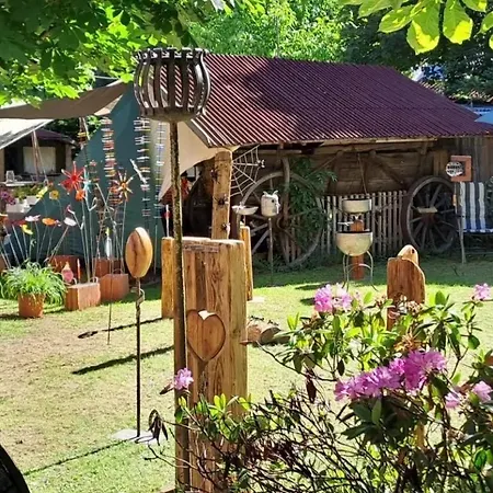 Bed & Breakfast Schaeferwagen Auf Dem Antikhof Broeckel